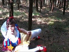 Sissy Snow White and the seven dildos